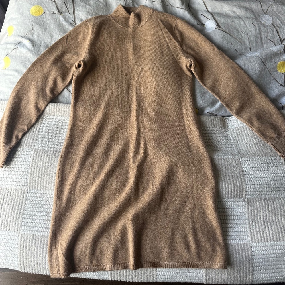 Cashmere sweater dress